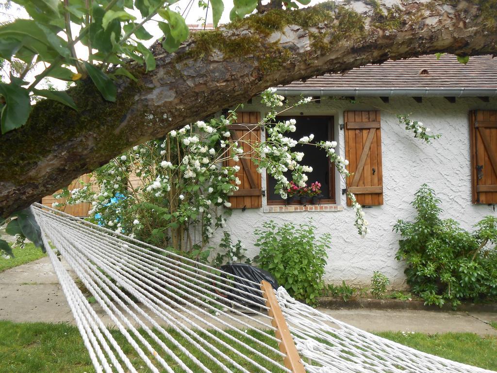 Vila Aux Marguerites Sainte-Genevieve-les-Gasny Pokoj fotografie