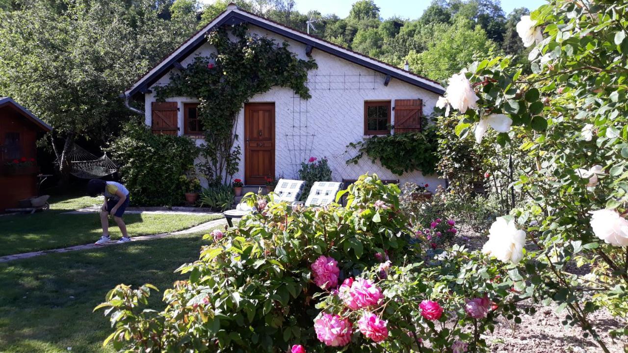 Vila Aux Marguerites Sainte-Genevieve-les-Gasny Exteriér fotografie